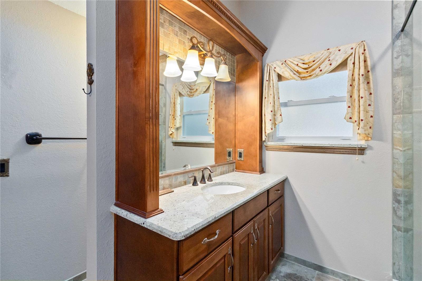 BRYNWOOD - Residential