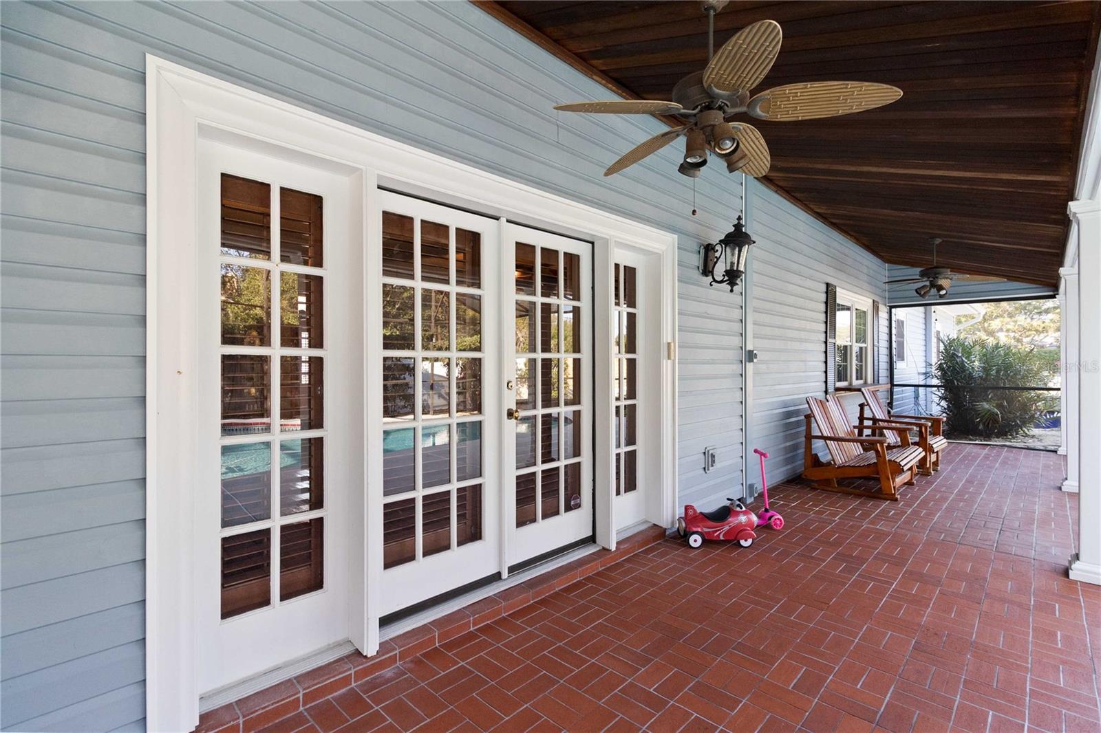 BRYNWOOD - Residential