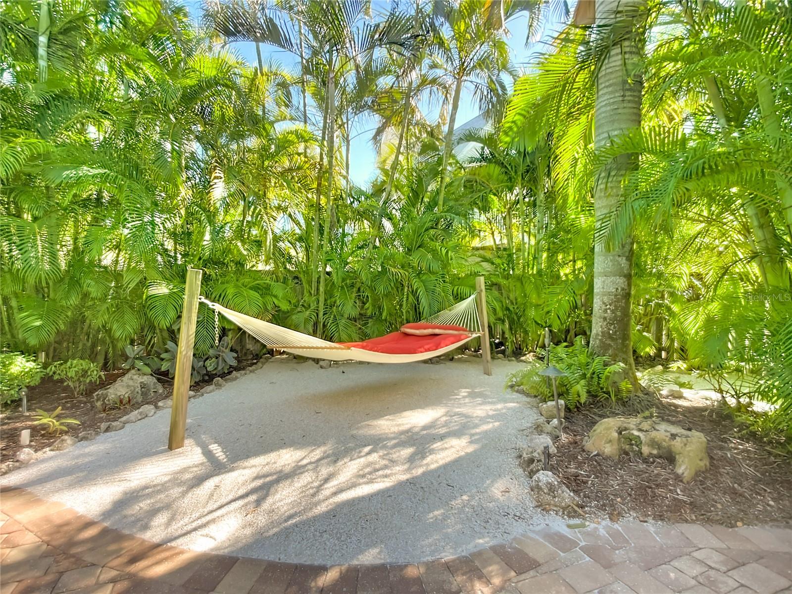 CASA DEL MARE VII CONDO - Residential