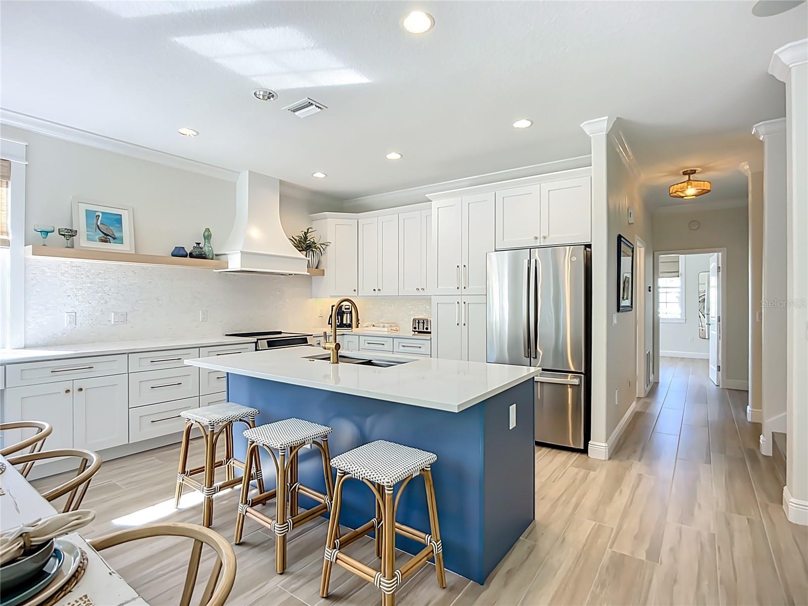 CASA DEL MARE VII CONDO - Residential