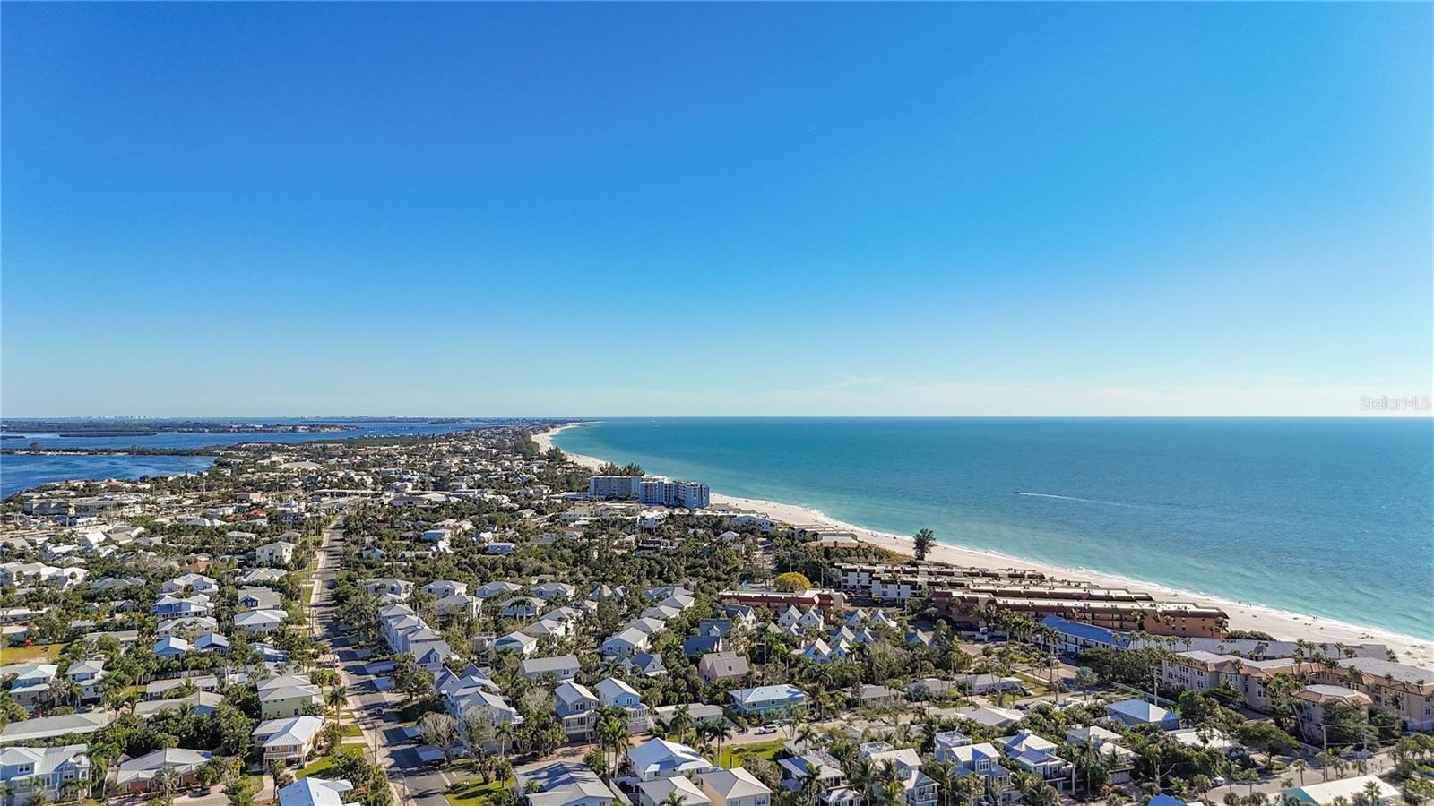 CASA DEL MARE VII CONDO - Residential