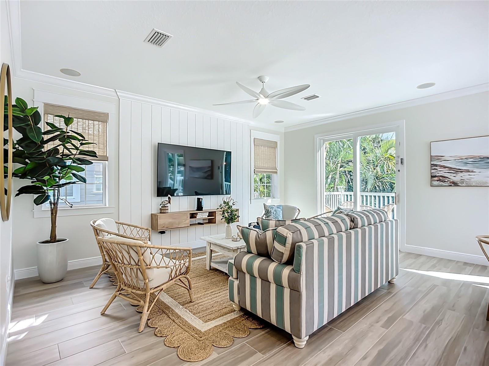 CASA DEL MARE VII CONDO - Residential