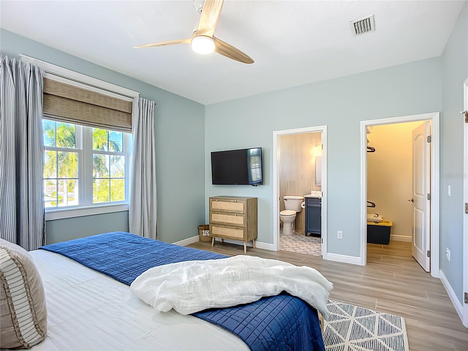 CASA DEL MARE VII CONDO - Residential