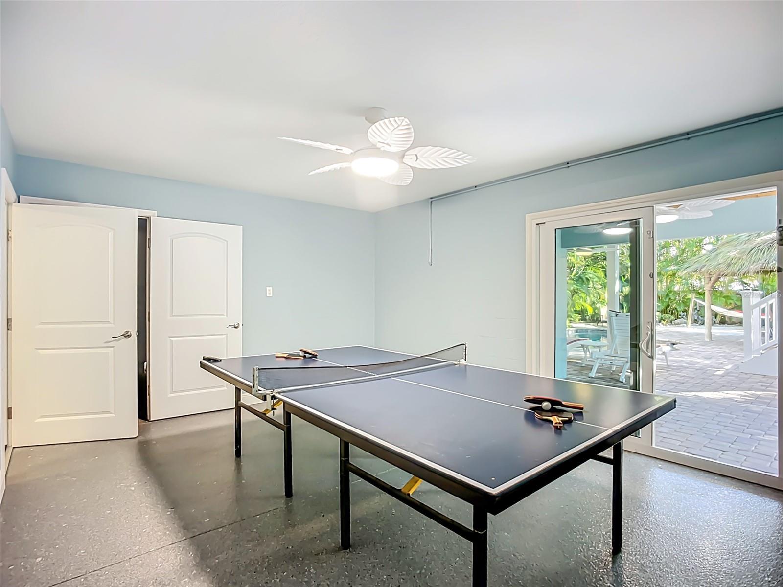 CASA DEL MARE VII CONDO - Residential