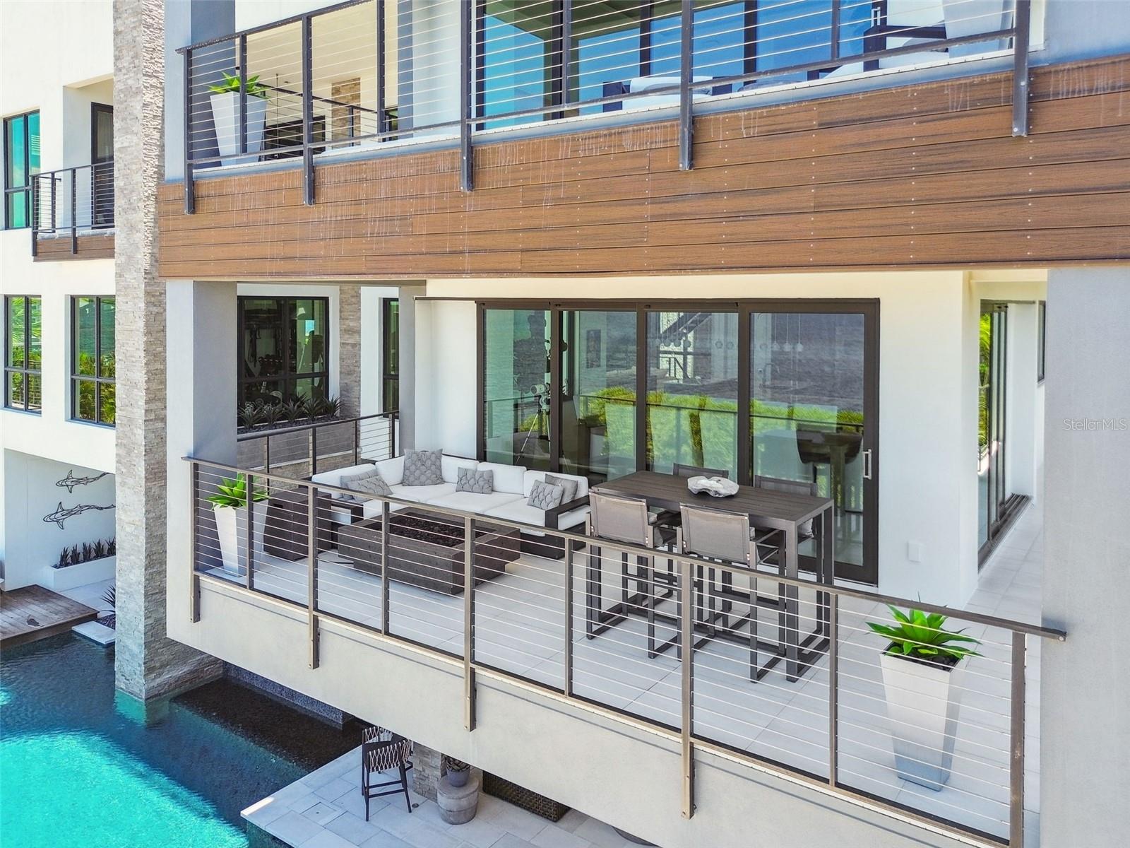 HARBORPOINTE - Residential