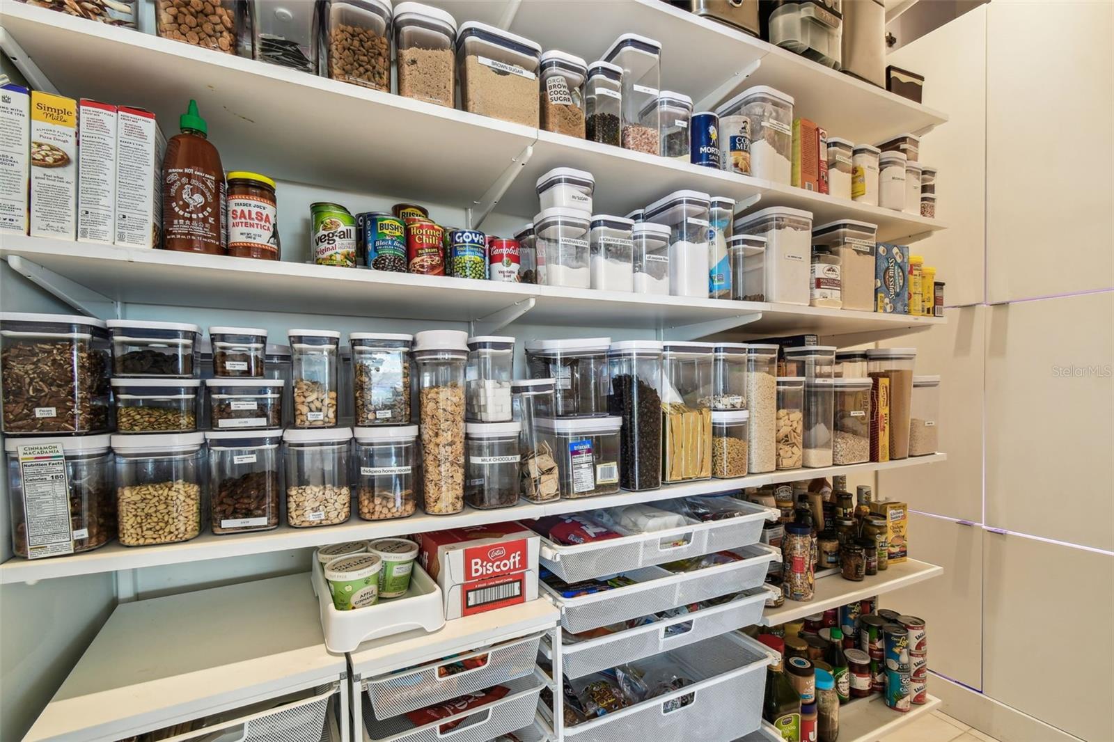 HARBORPOINTE - Residential