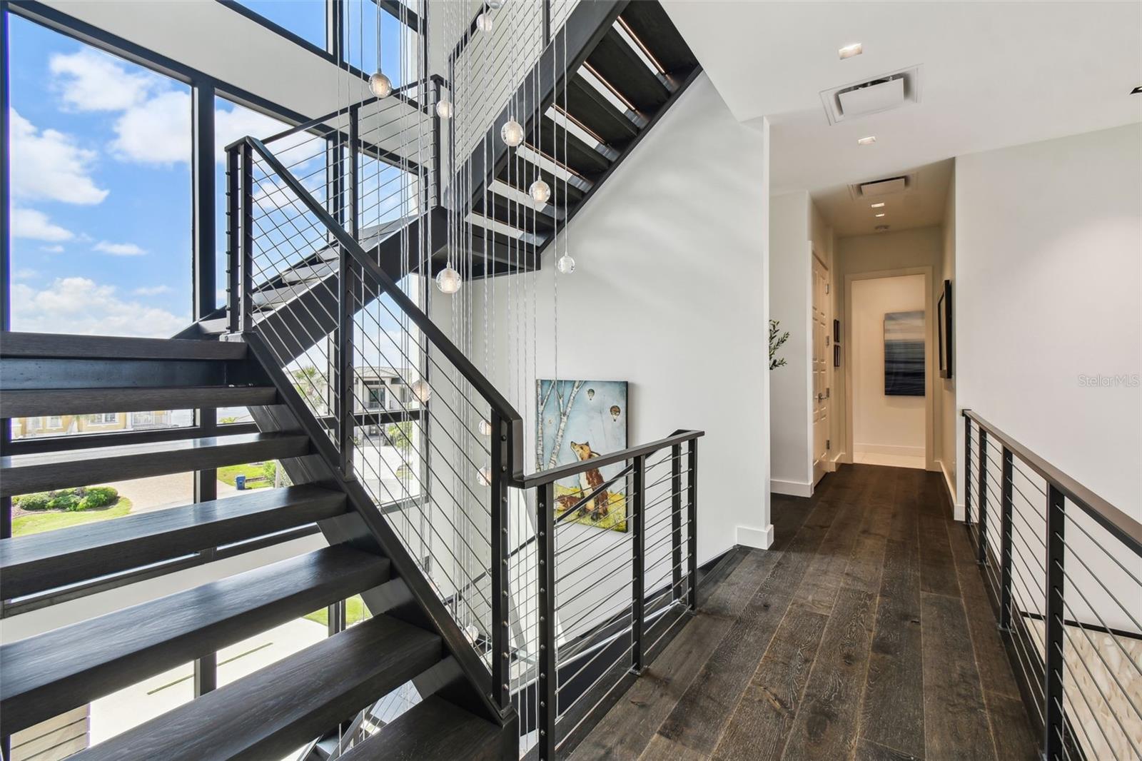 HARBORPOINTE - Residential