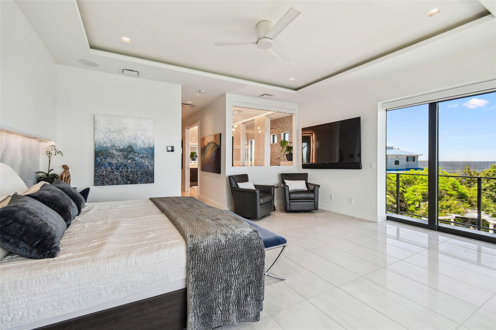 HARBORPOINTE - Residential