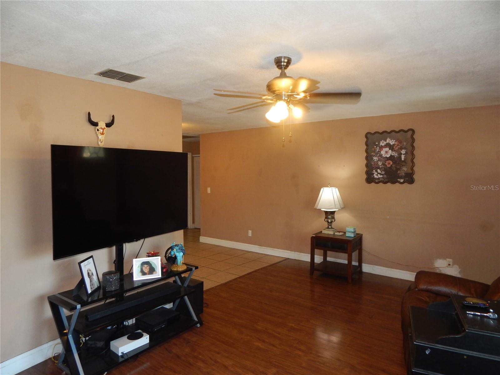 SUNSET ESTATES - Residential