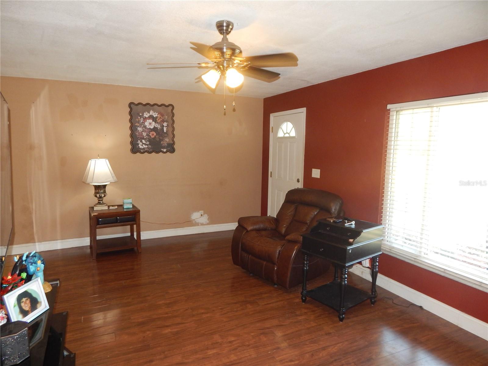 SUNSET ESTATES - Residential