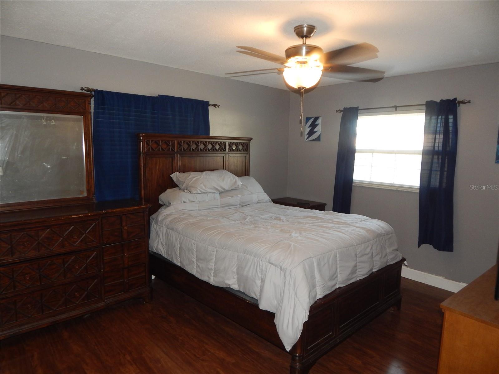 SUNSET ESTATES - Residential