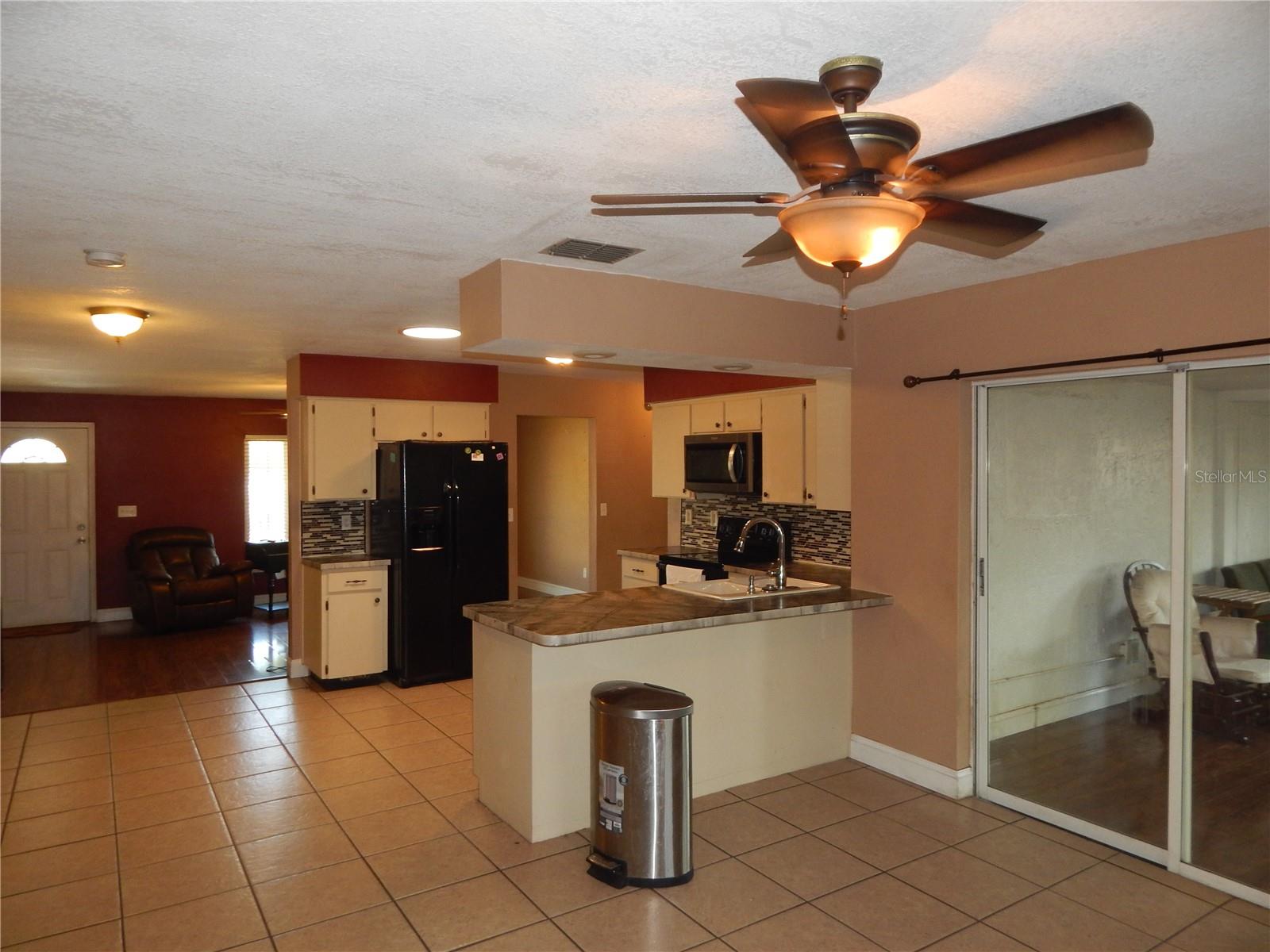 SUNSET ESTATES - Residential