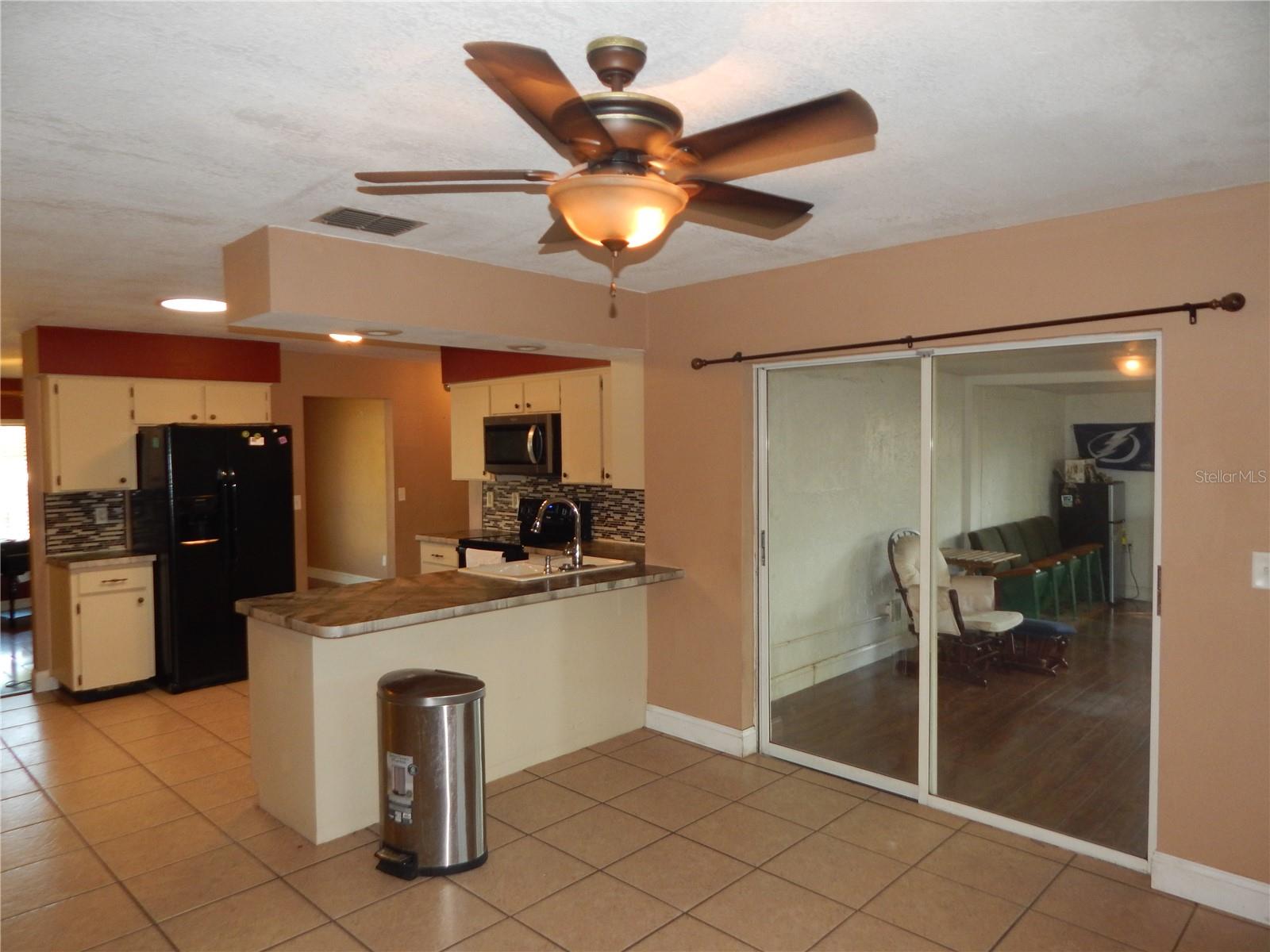 SUNSET ESTATES - Residential