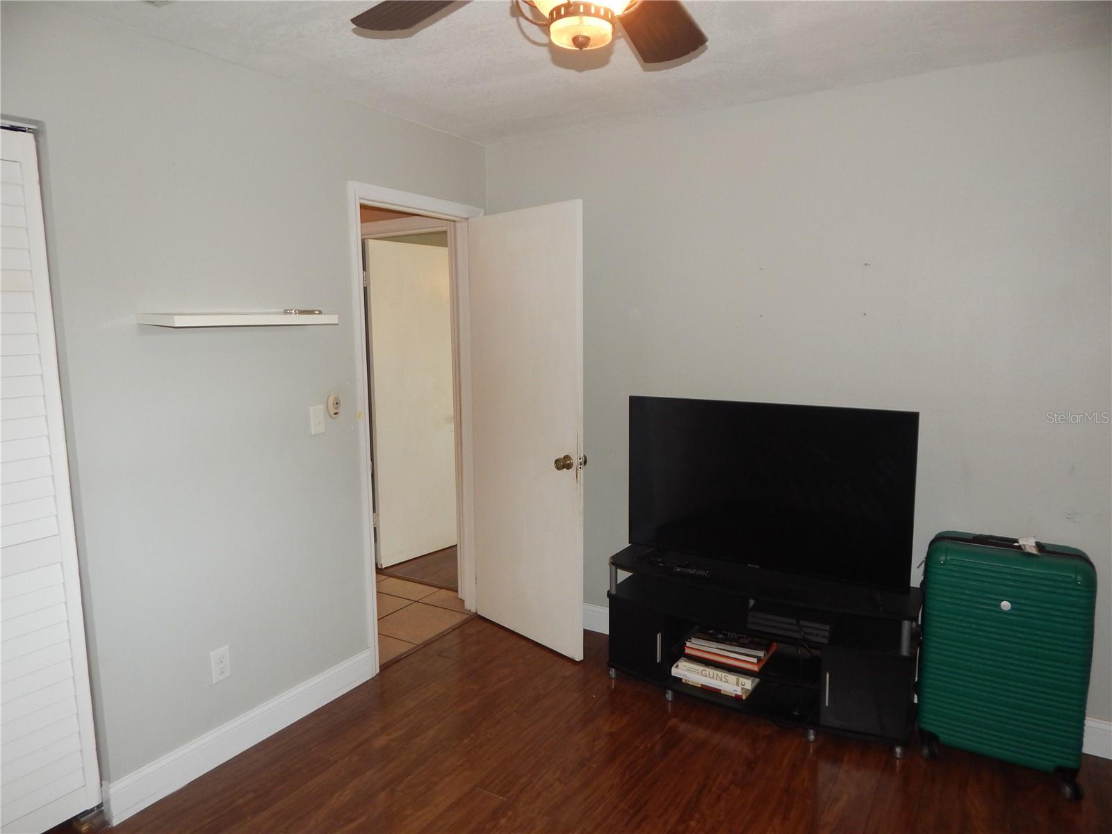 SUNSET ESTATES - Residential