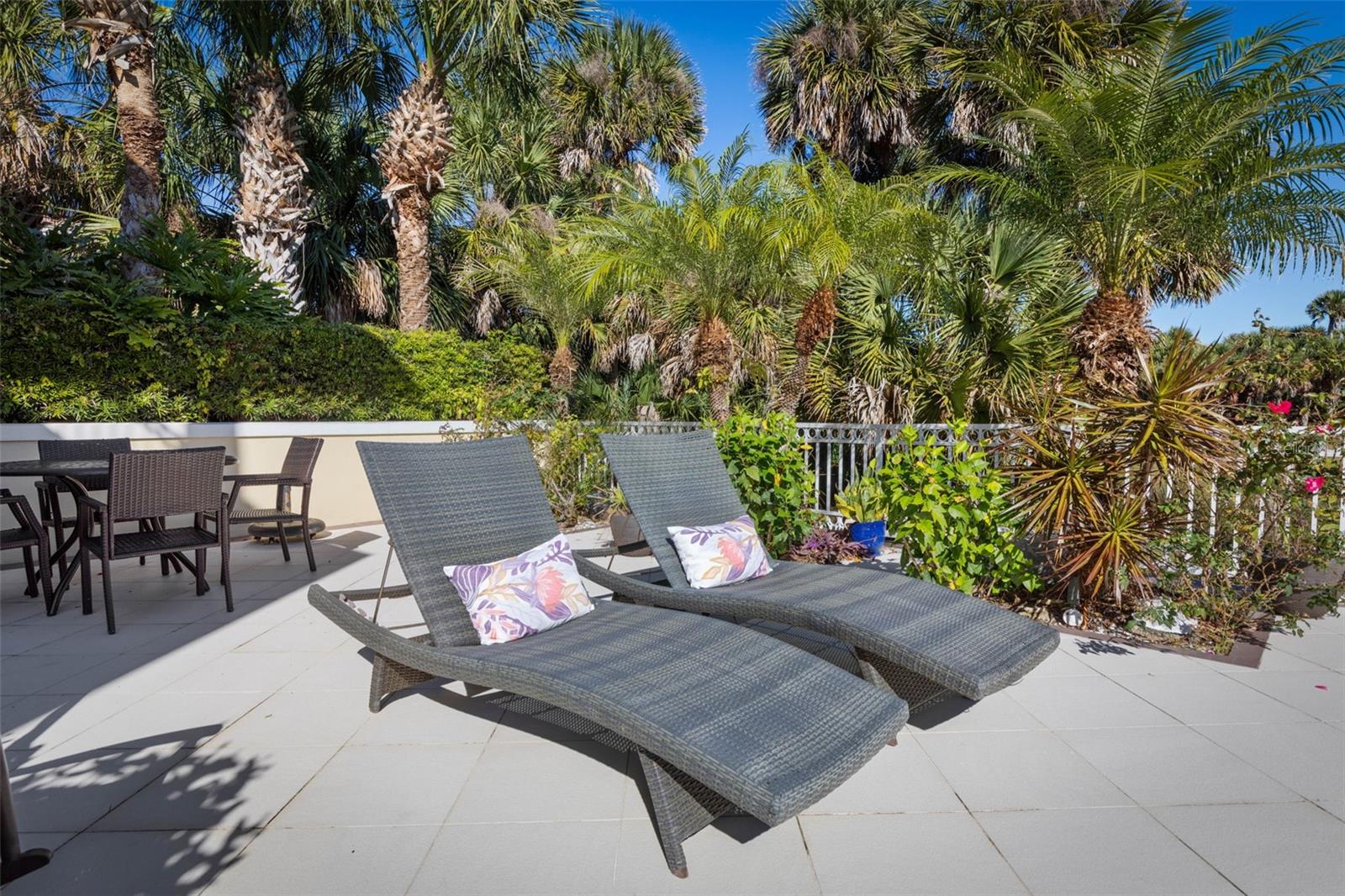 ISLAND ESTATES SUB - Residential