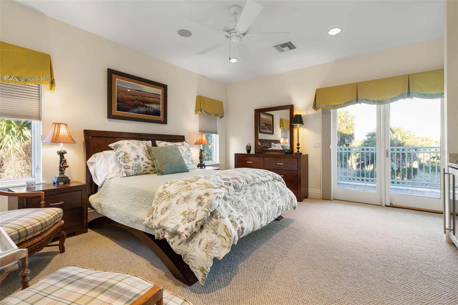 ISLAND ESTATES SUB - Residential