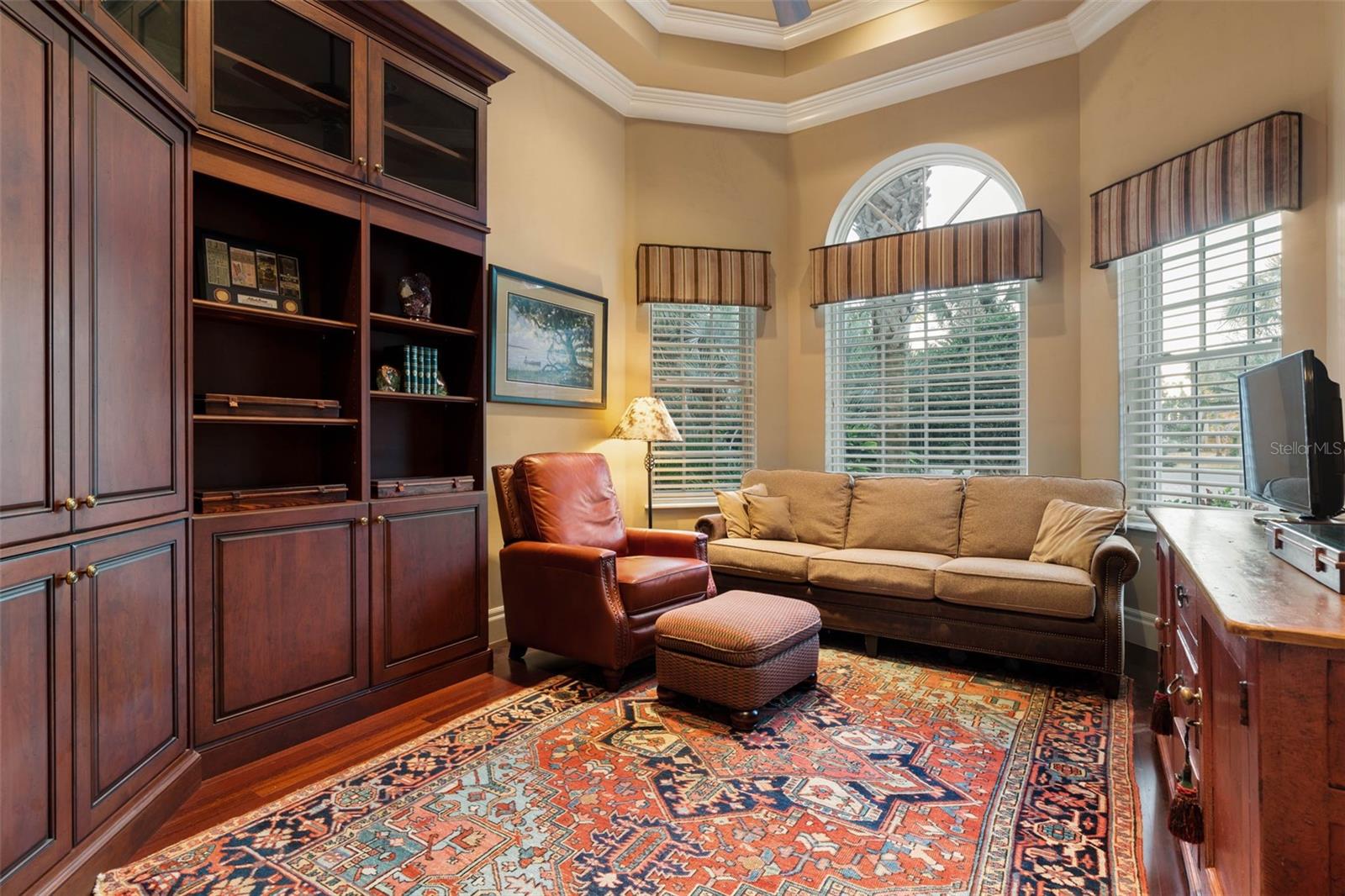 ISLAND ESTATES SUB - Residential