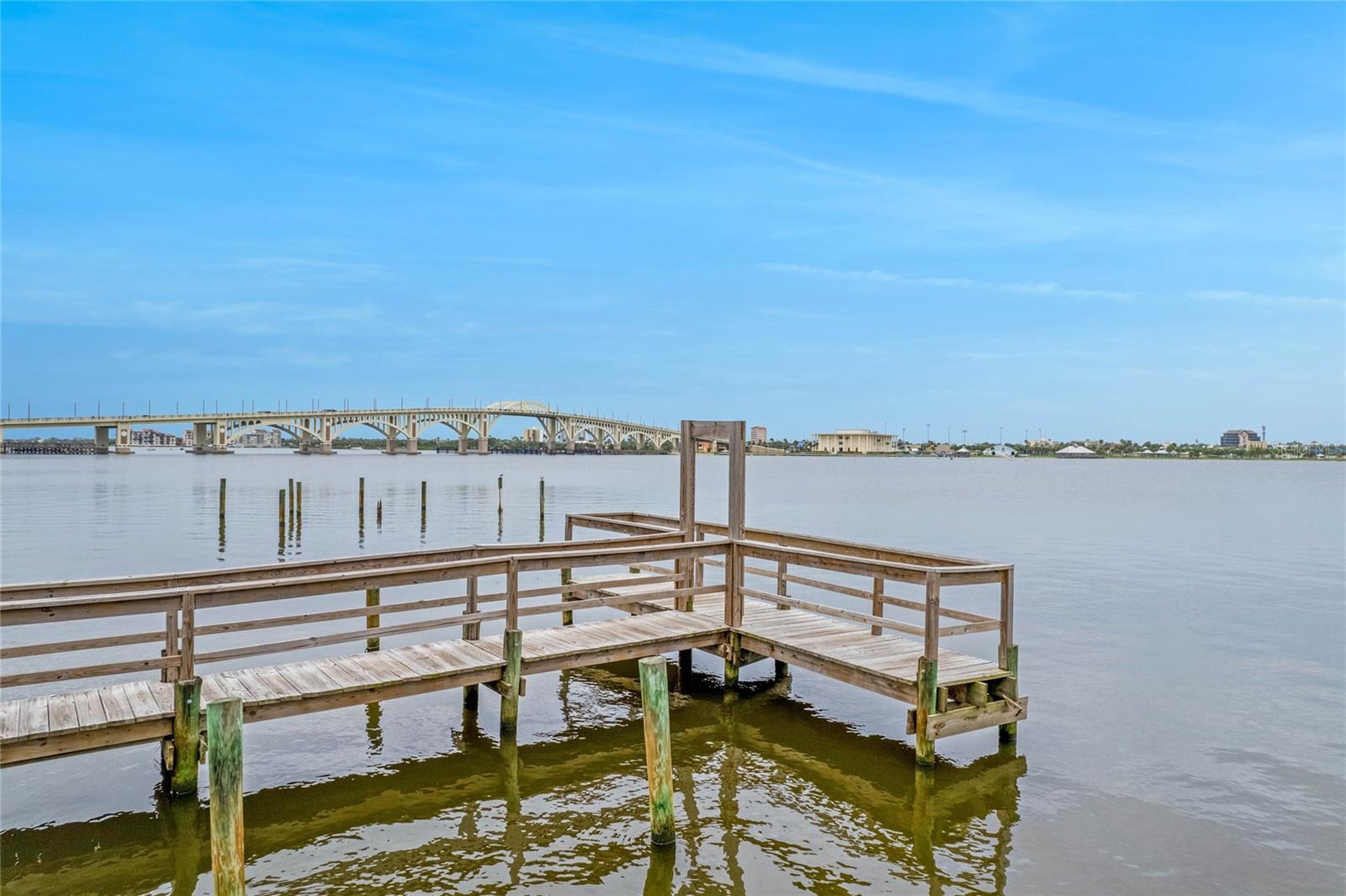 HARBOURSIDE SUNSETS CONDO - Residential