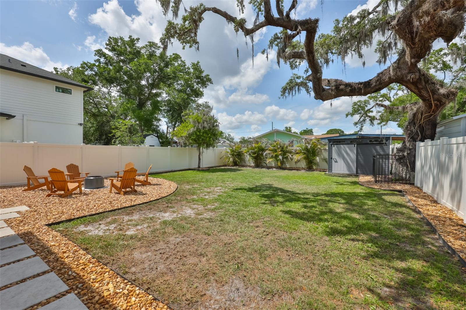 UNPLATTED - Residential