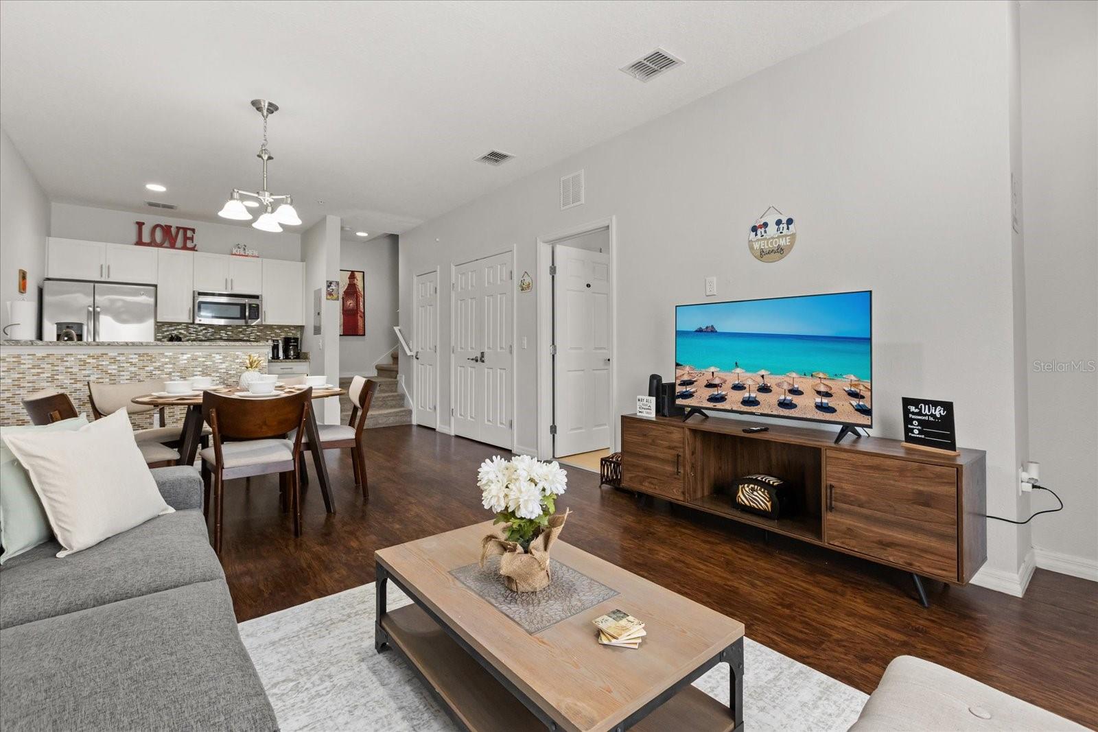 5356 DIPLOMAT COURT 107