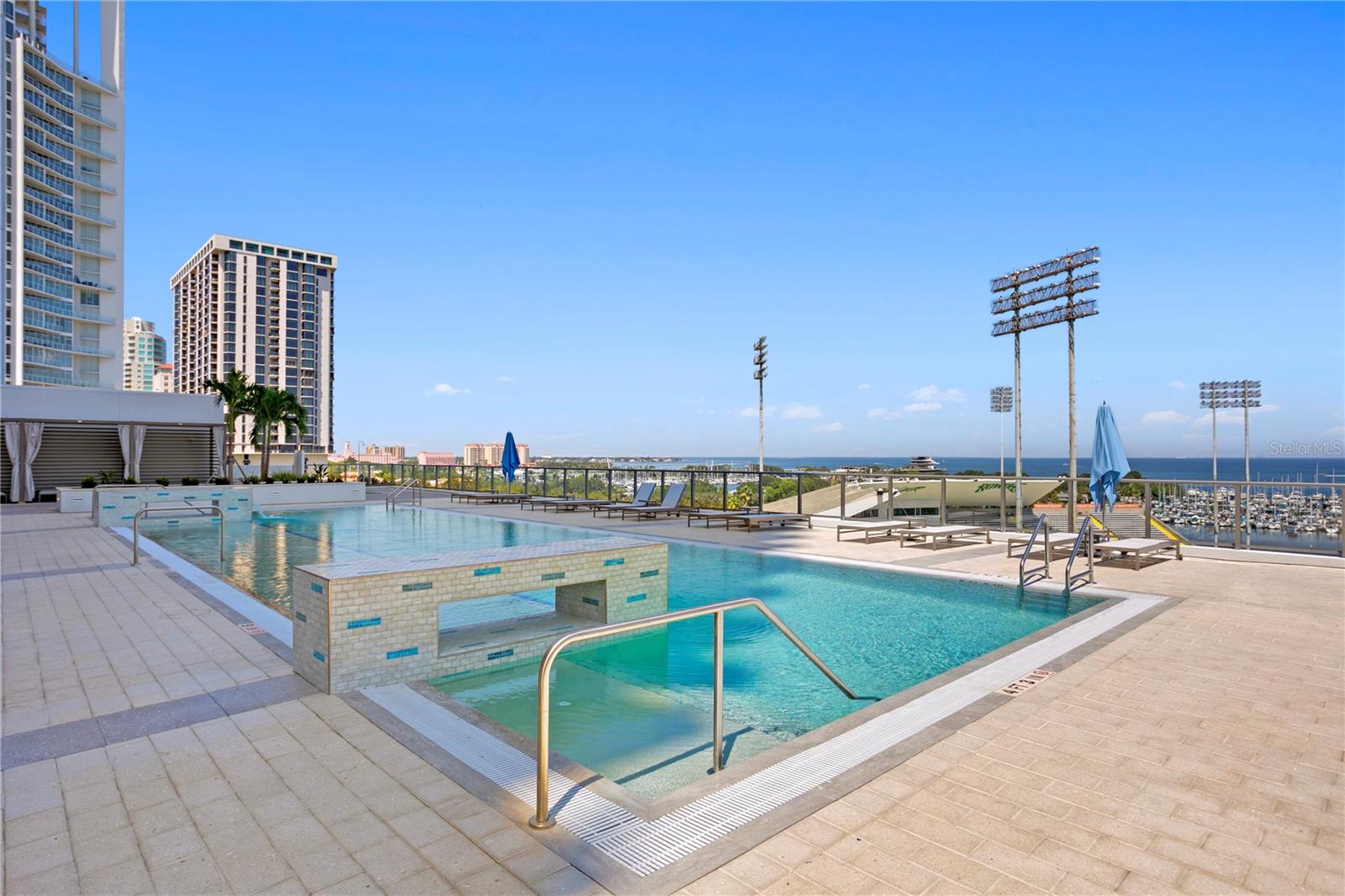 SALTAIRE ST PETERSBURG - Residential