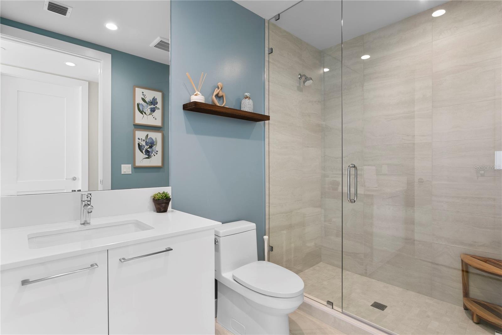 SALTAIRE ST PETERSBURG - Residential