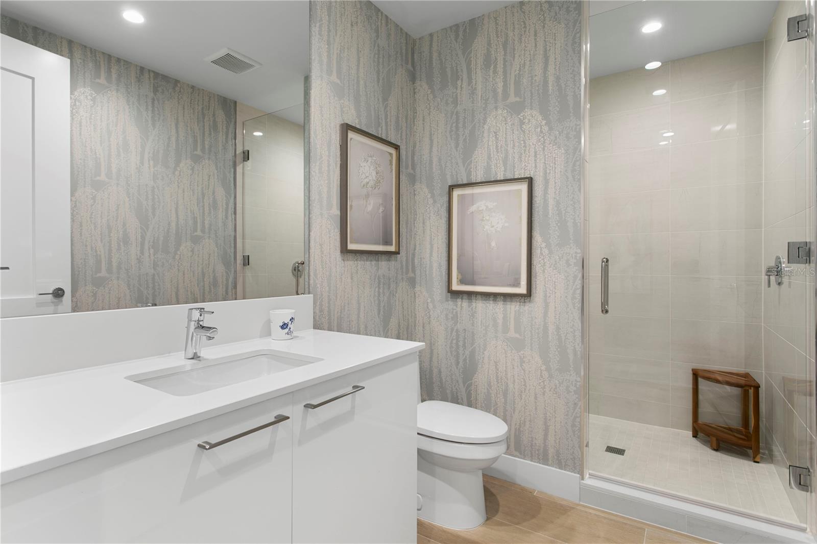 SALTAIRE ST PETERSBURG - Residential