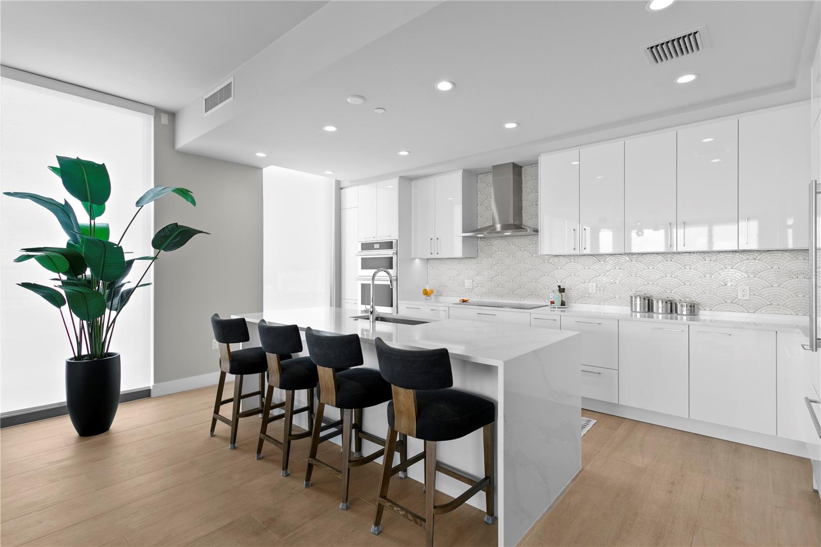 SALTAIRE ST PETERSBURG - Residential