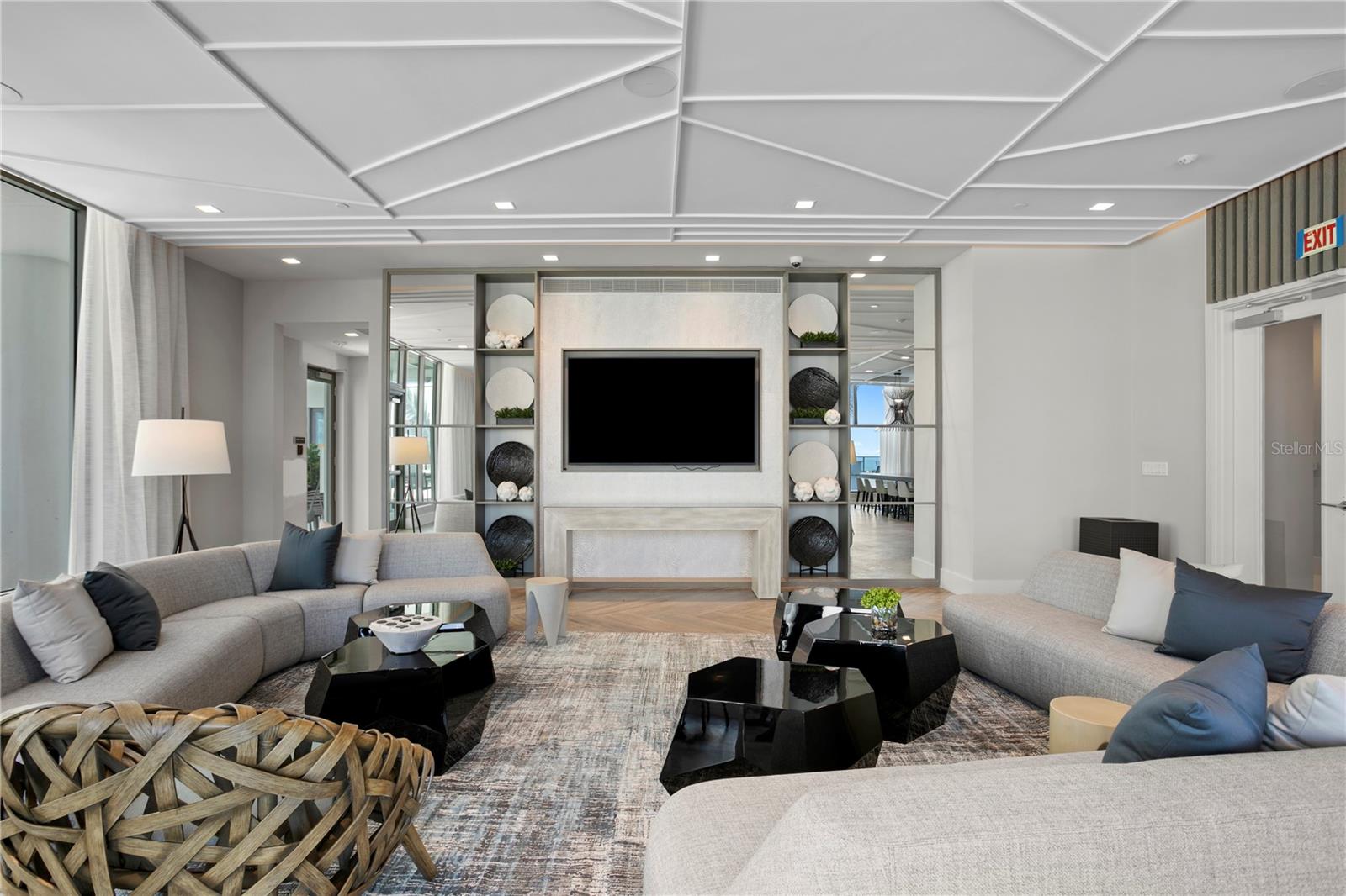 SALTAIRE ST PETERSBURG - Residential