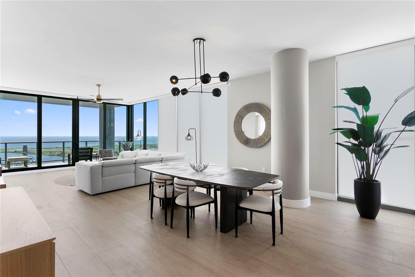 SALTAIRE ST PETERSBURG - Residential