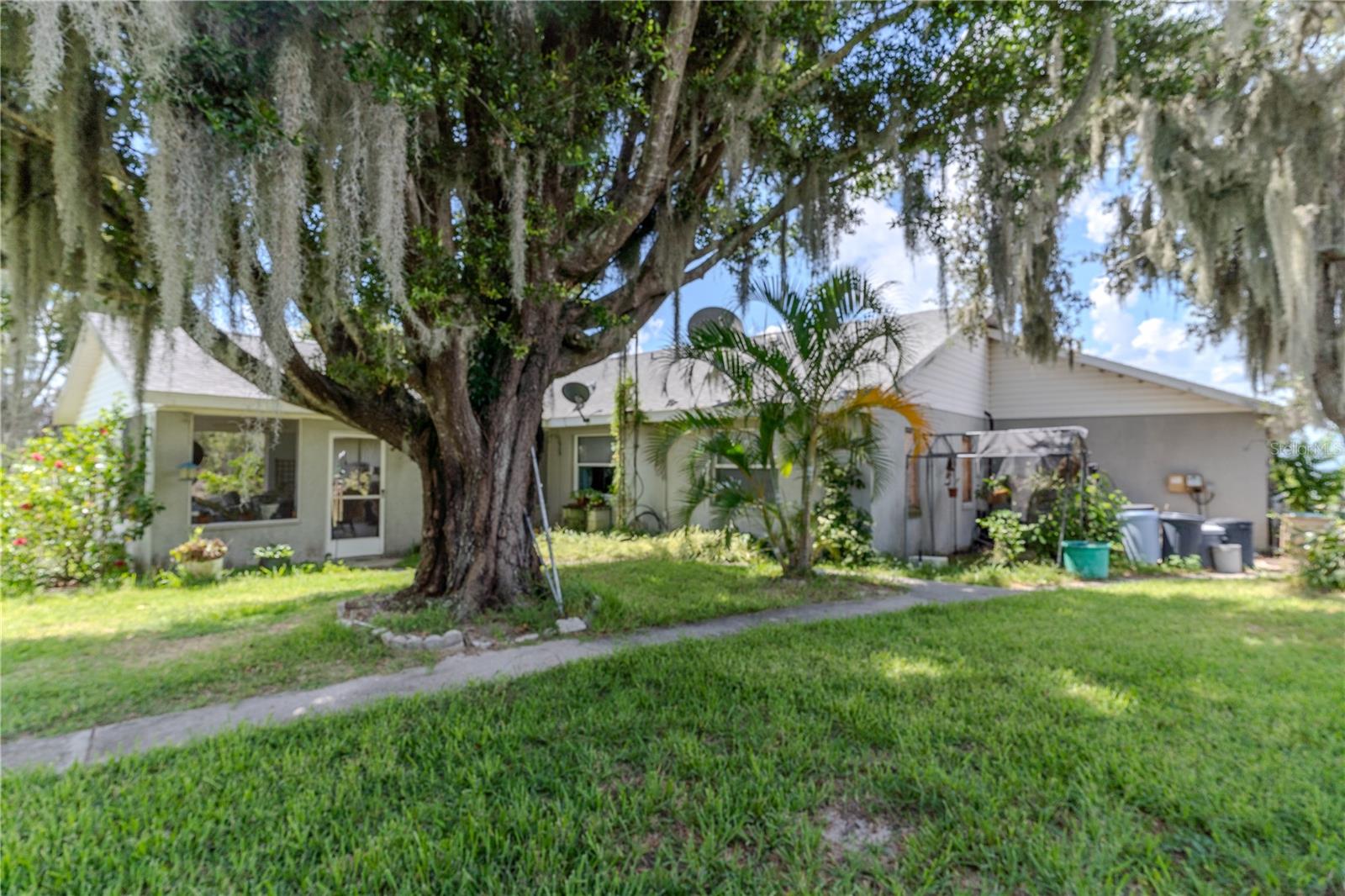 HORTONS LANDING ADD - Residential