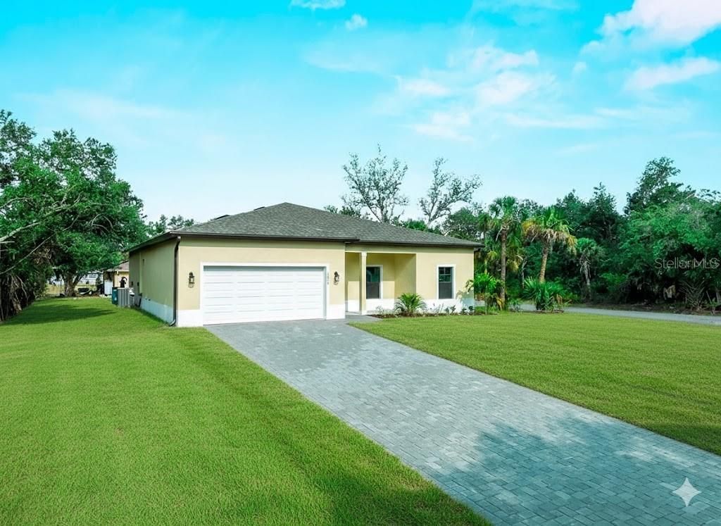 Photo of 3376 Dunbar Street, Port Charlotte, FL 33948 (MLS # C7490874)