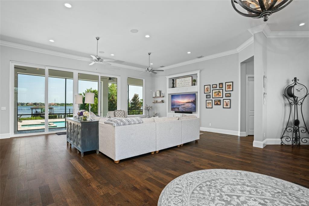 ISLES OF LAKE HANCOCK - Residential