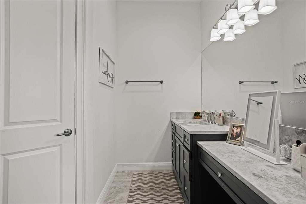 ISLES OF LAKE HANCOCK - Residential