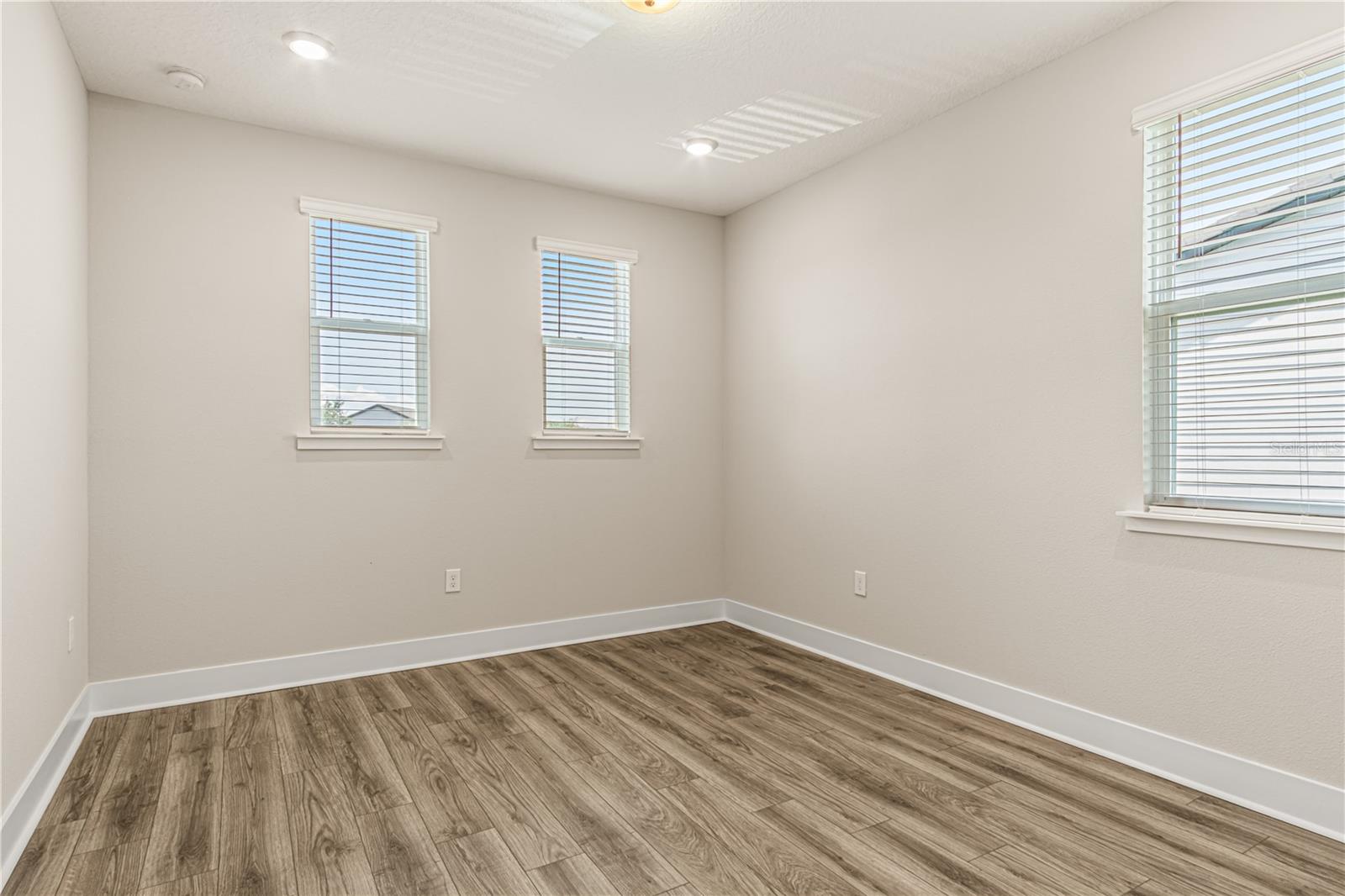 SAND LAKE SOUND - Residential