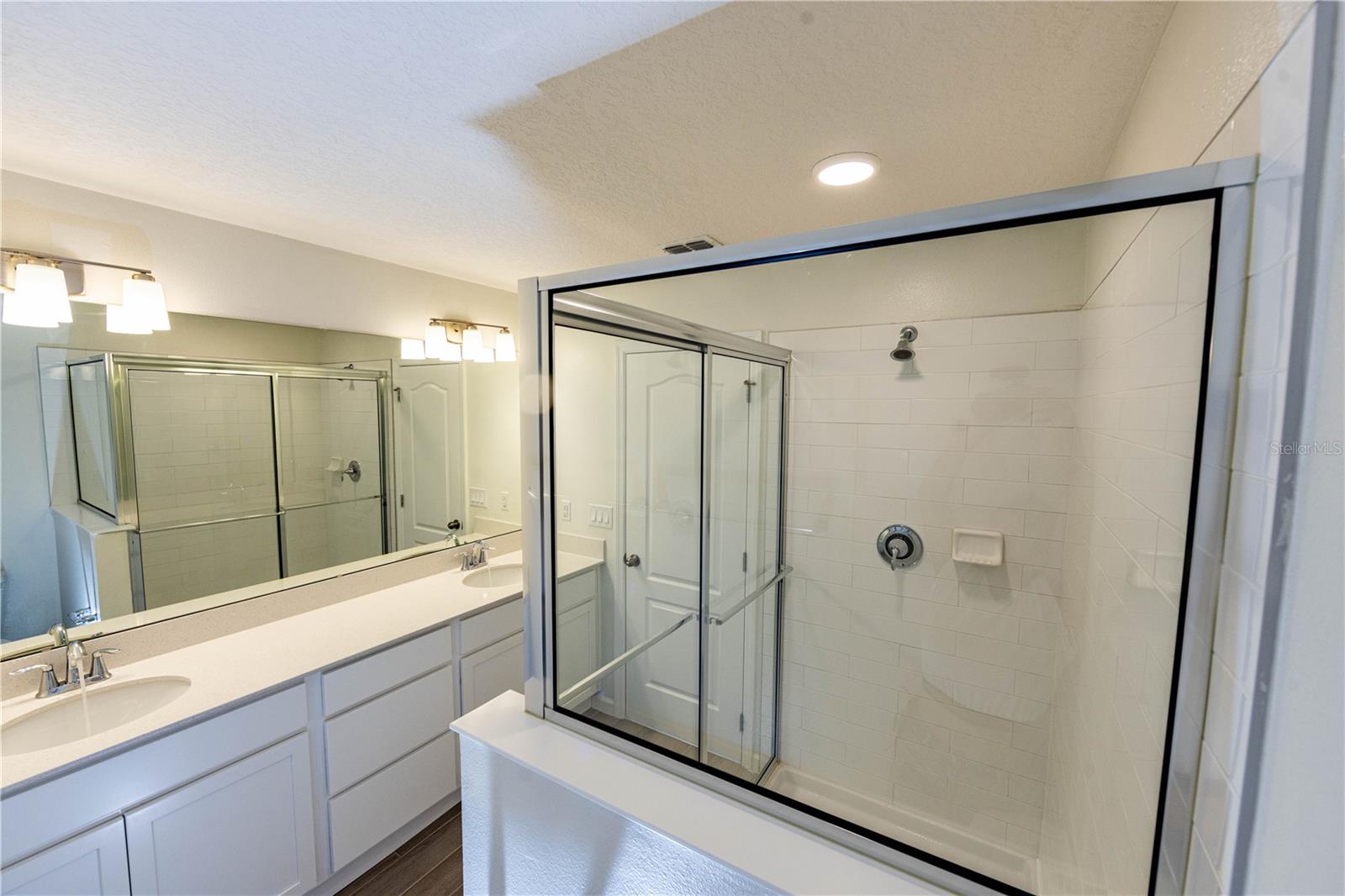 TOWNS AT NARCOOSSEE COMMONS - Residential