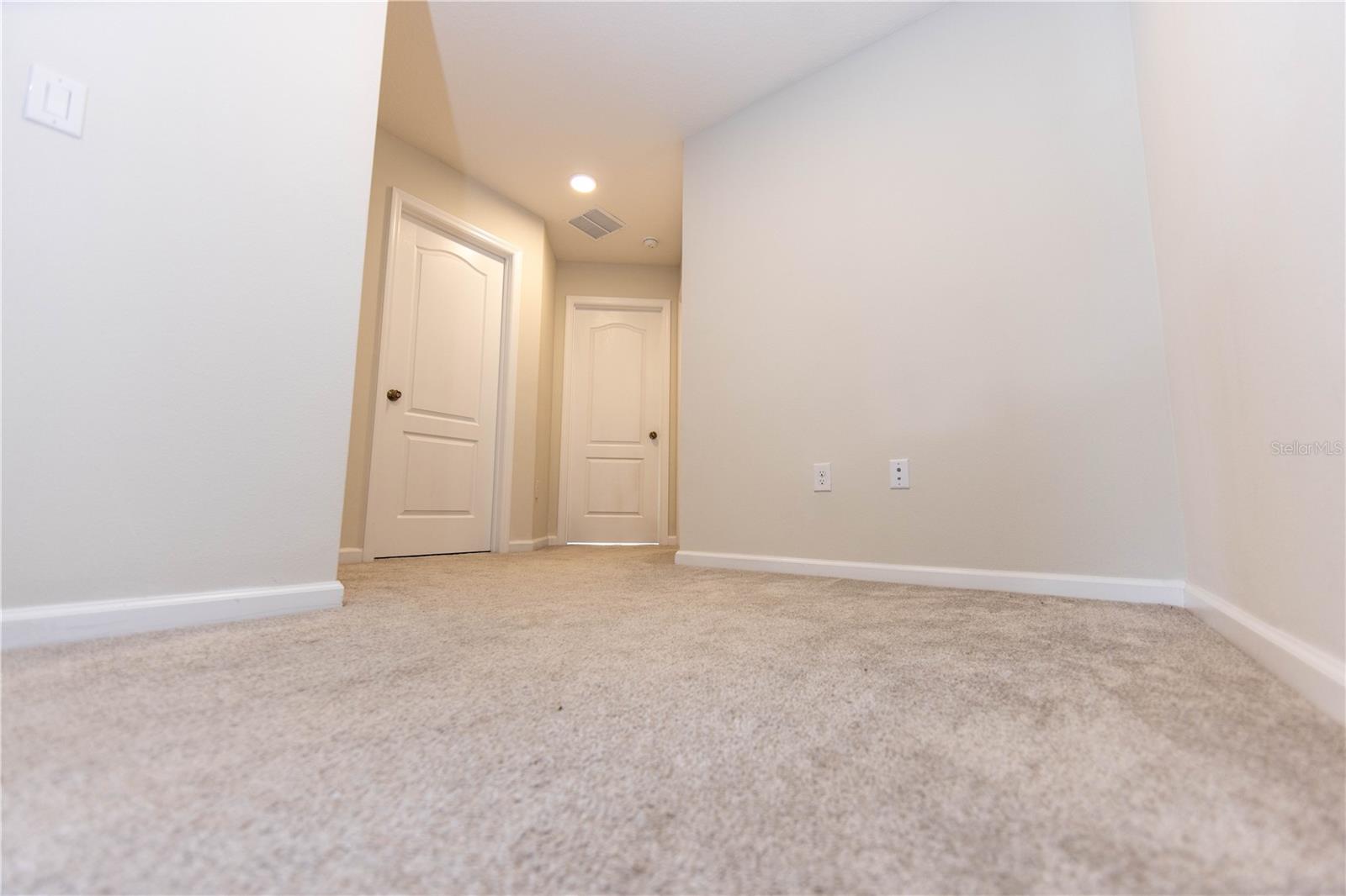 TOWNS AT NARCOOSSEE COMMONS - Residential