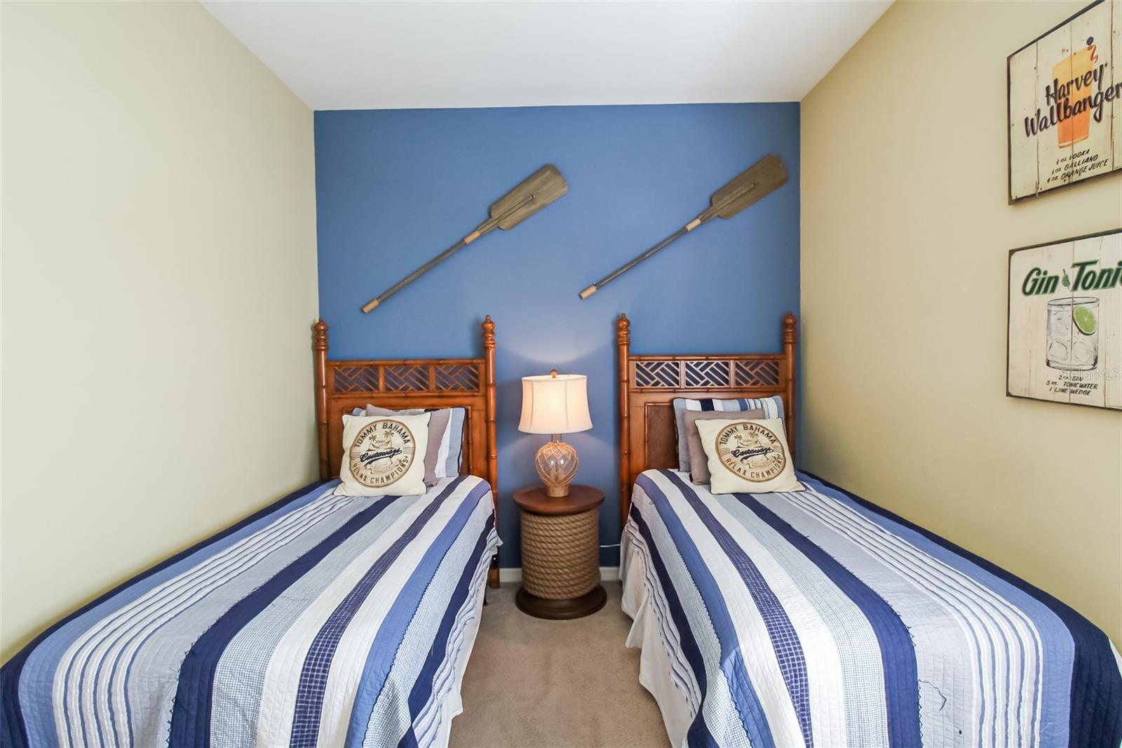 PALMA SOLA TRACE - Residential Lease