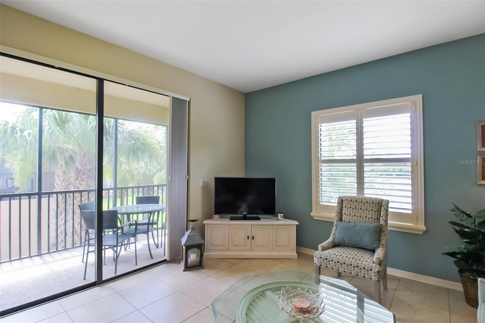 PALMA SOLA TRACE - Residential Lease