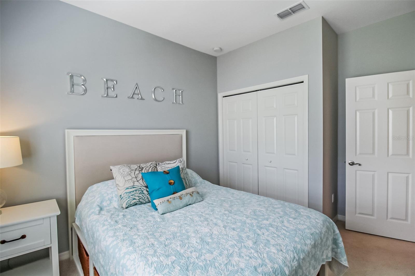 PALMA SOLA TRACE - Residential Lease