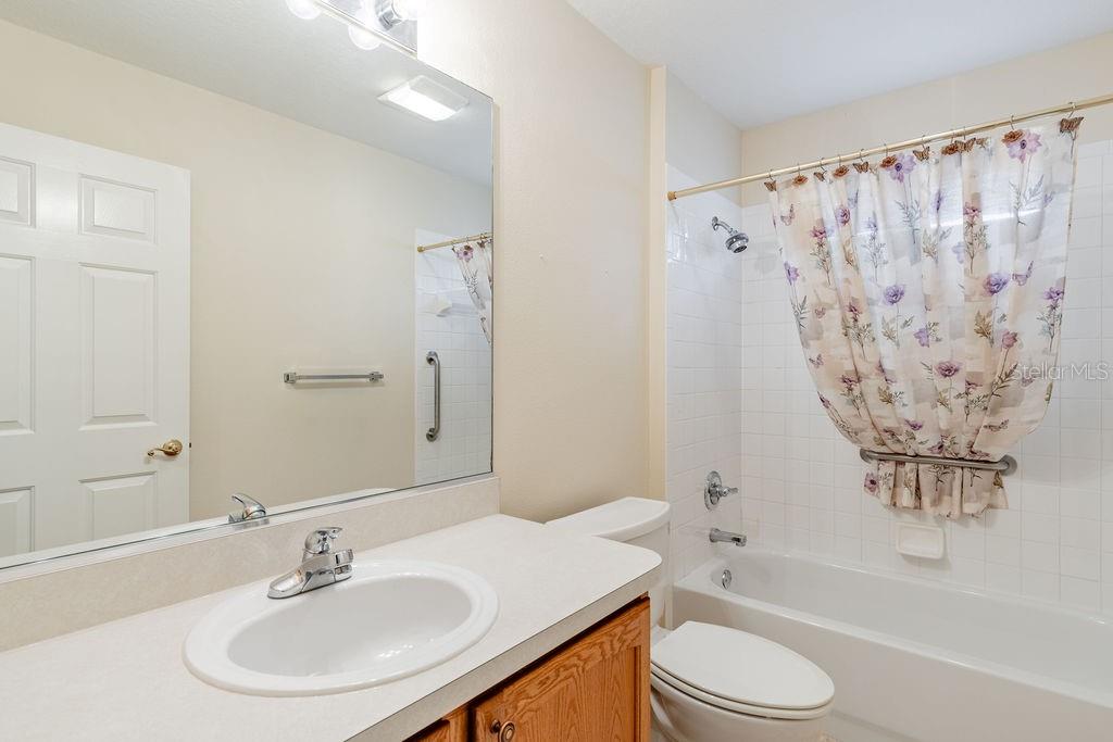 VILLAGES LADY LAKE UNIT 24 - Residential