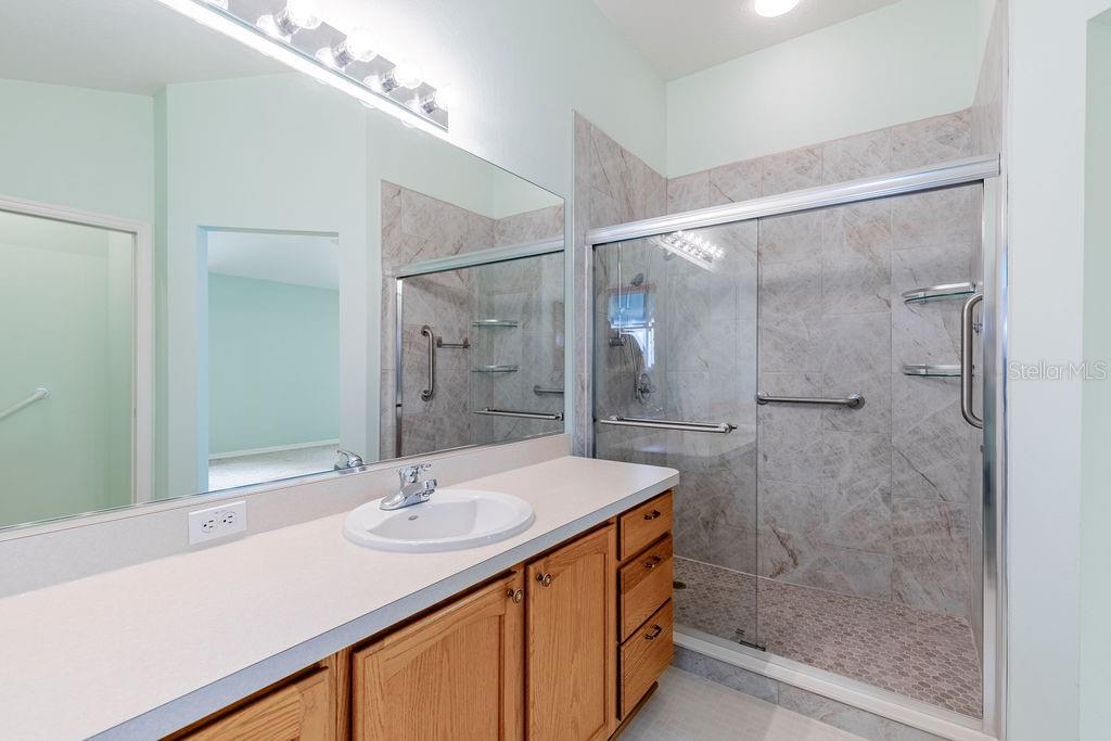 VILLAGES LADY LAKE UNIT 24 - Residential