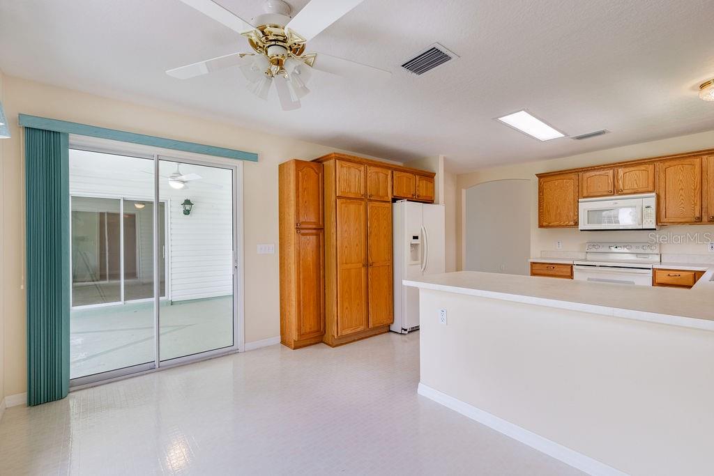 VILLAGES LADY LAKE UNIT 24 - Residential
