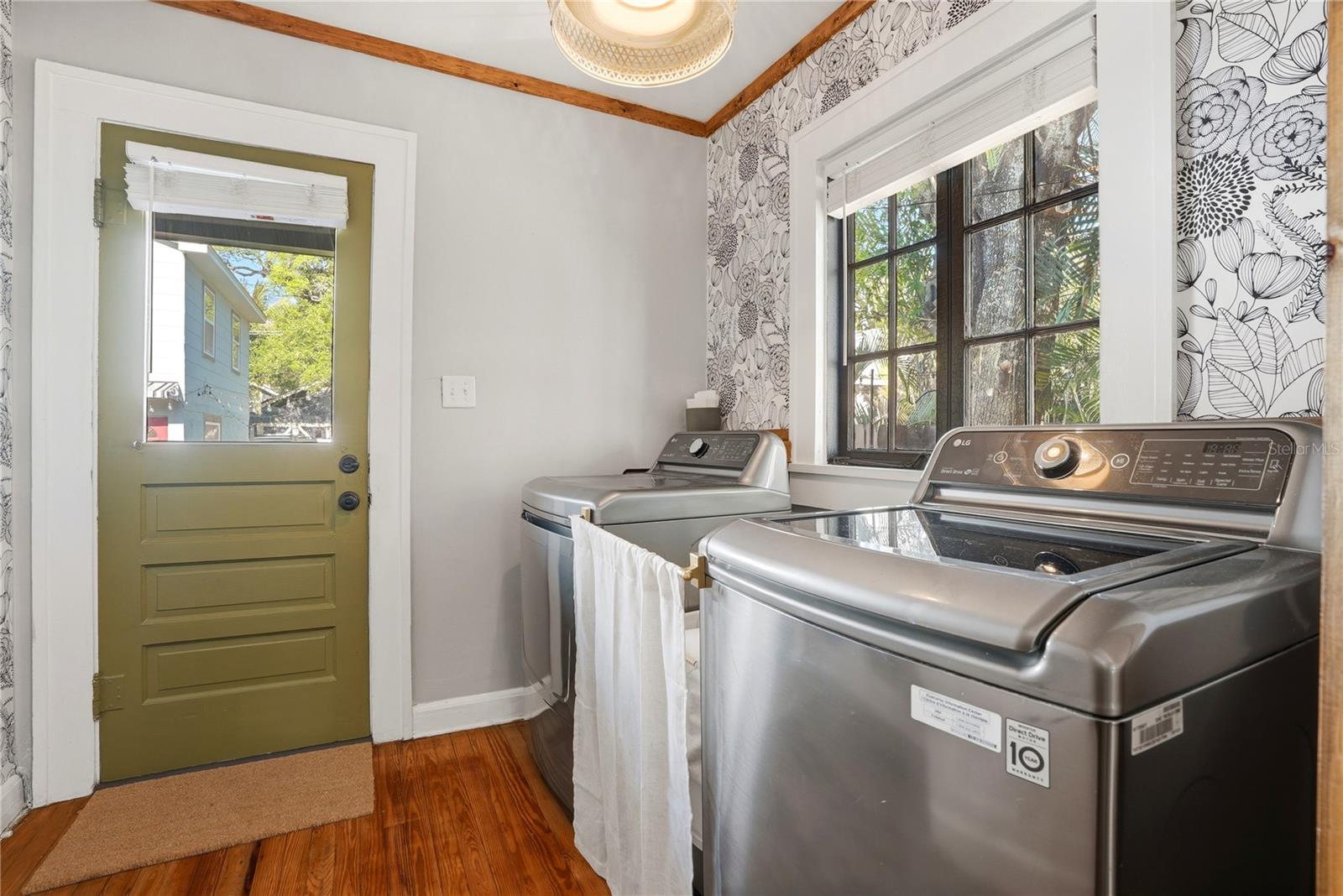 EDINA GARDEN OF EDEN - Residential