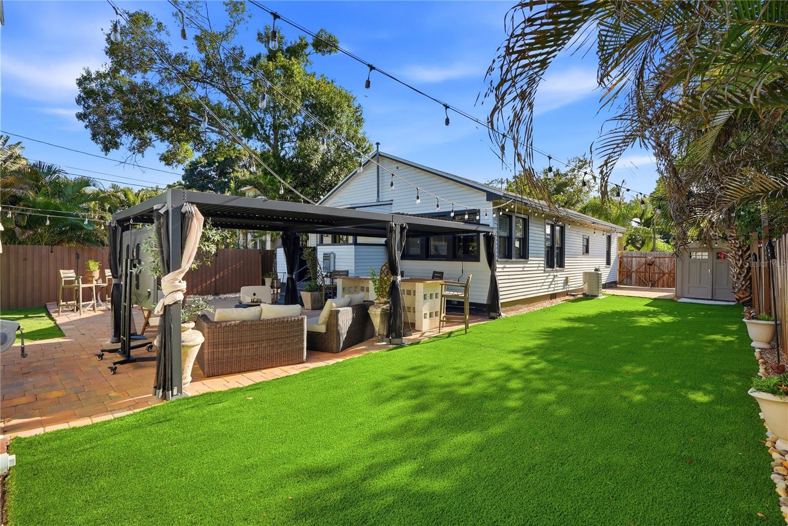 EDINA GARDEN OF EDEN - Residential
