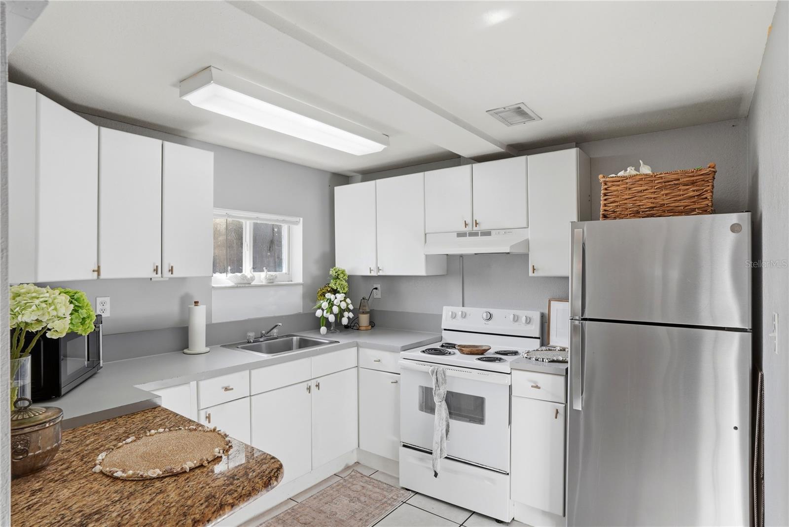 EDINA GARDEN OF EDEN - Residential