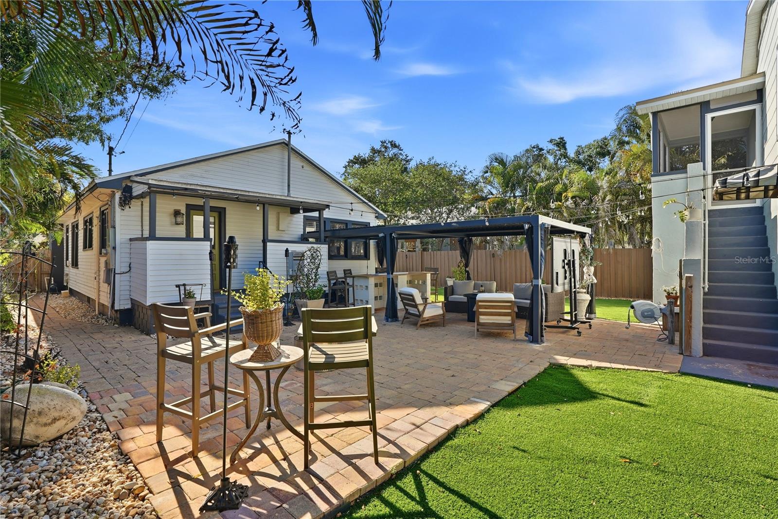 EDINA GARDEN OF EDEN - Residential