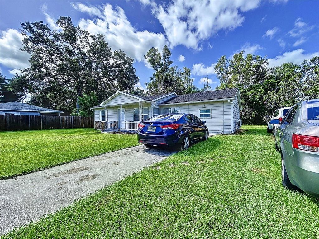 Country Club Estates tract | Sarasota Real Estate 35 Photo of 1271 Nicholson Street, Clearwater, FL 33755 (MLS # TB8408717)