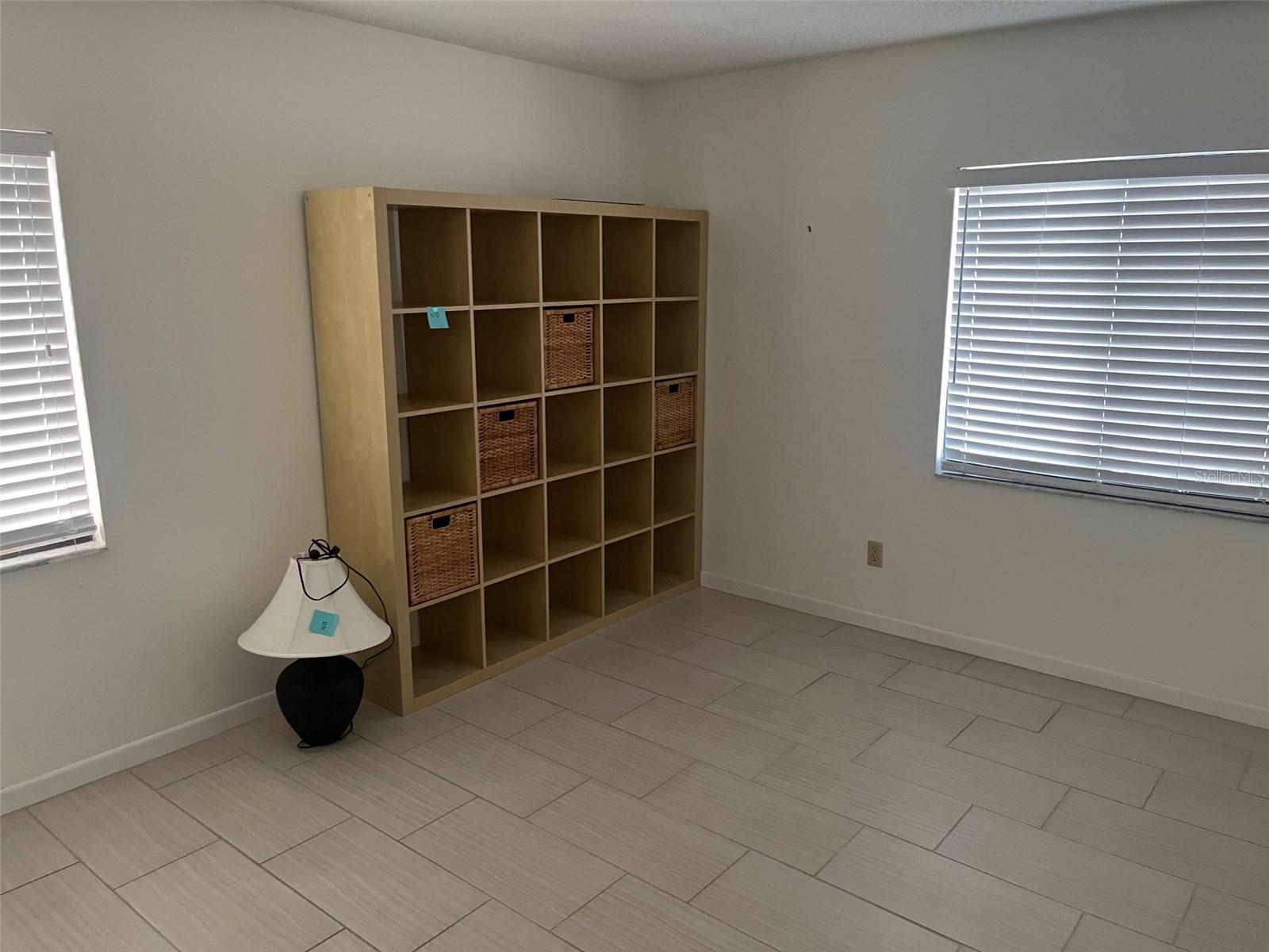 MARINA BAY OF ST PETERSBURG BEACH - Residential