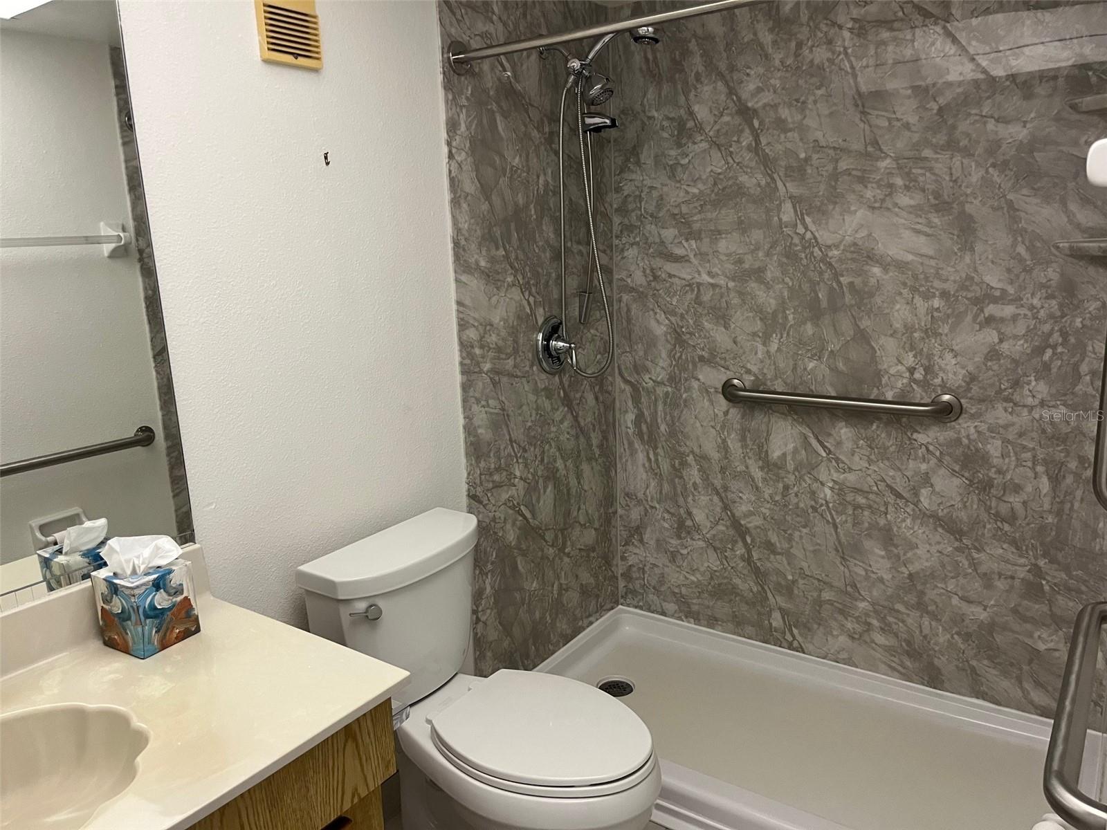 MARINA BAY OF ST PETERSBURG BEACH - Residential